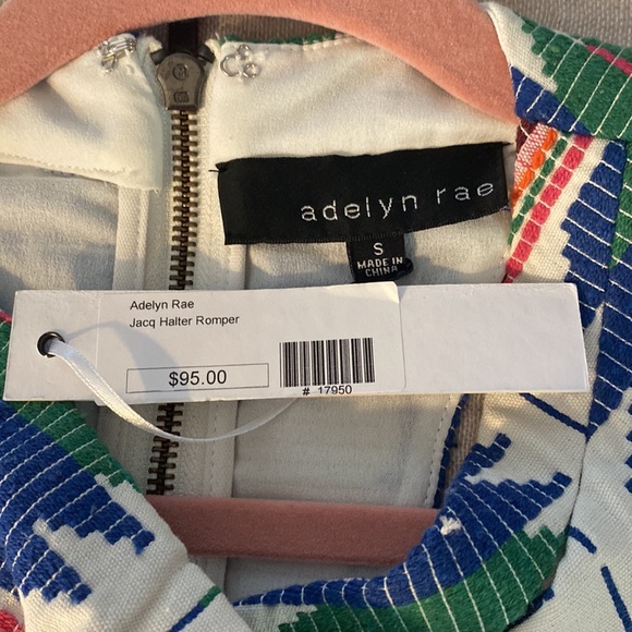 Adelyn Rae Romper - Picture 4 of 4